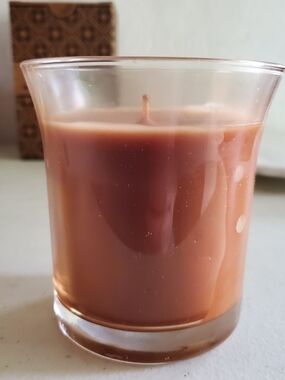 Pear Vanilla Candle 13 oz, clean burn cotton wick Celebrating Home retired